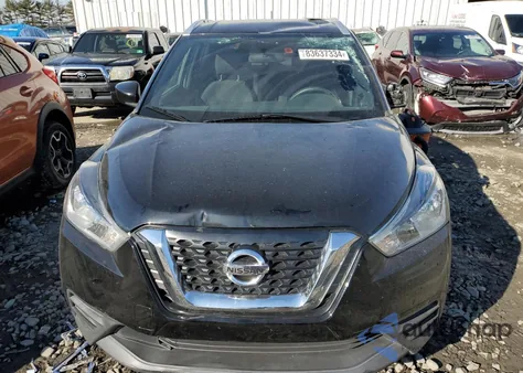 2019 Nissan Kicks S z USA, uszkodzony, nr VIN 3N1CP5CU3KL545476